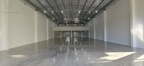 Galpão/Depósito/Armazém para alugar, 170m² no Vila Ipiranga, Londrina