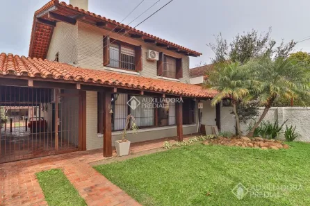 Casa com 3 Quartos à venda, 300m² no Ipanema, Porto Alegre