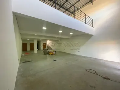 Ponto Comercial para alugar, 228m² no Jardim Cristo Redentor, Ribeirão Preto