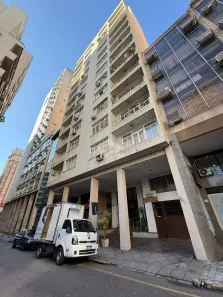 Apartamento com 2 Quartos à venda, 74m² no Centro Histórico, Porto Alegre