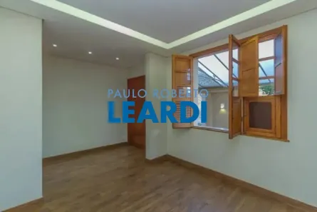 Casa com 3 Quartos à venda, 182m² no Concórdia, Belo Horizonte