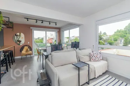 Apartamento com 2 Quartos à venda, 67m² no Vila Ipiranga, Porto Alegre