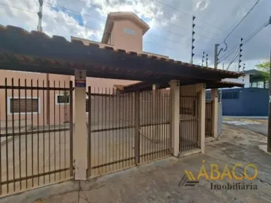 Apartamento com 3 Quartos para alugar, 75m² no Cidade Jardim, São Carlos