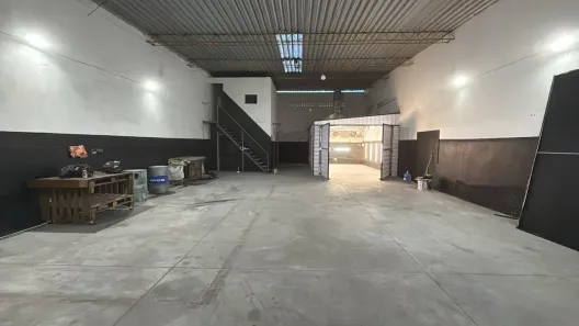 Galpão/Depósito/Armazém para alugar, 200m² no Cidade Universitária, Maceió