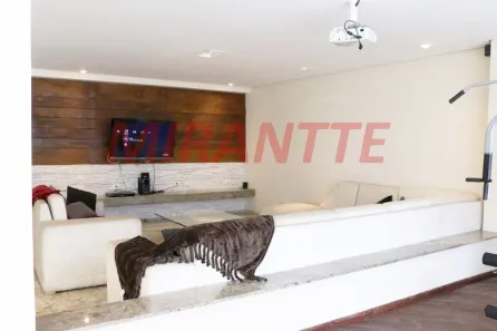 Sobrado com 4 Quartos à venda, 300m² no Vila Nivi, São Paulo