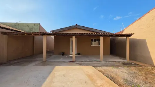 Casa com 2 Quartos para alugar, 165m² no Vila Sílvia Regina, Campo Grande