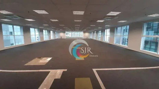 Sala Comercial para alugar, 469m² no Vila Olímpia, São Paulo