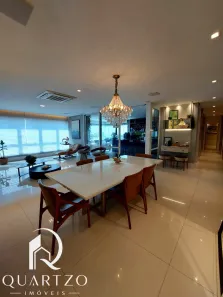 Apartamento com 4 Quartos à venda, 241m² no Zona 07, Maringá