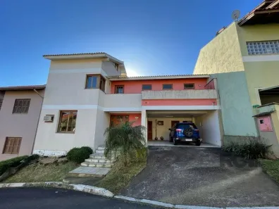Casa de Condomínio com 4 Quartos à venda, 268m² no Cavalhada, Porto Alegre