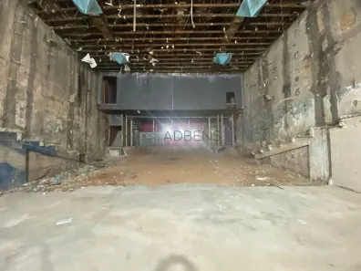 Prédio Comercial para alugar, 322m² no Santa Efigênia, São Paulo