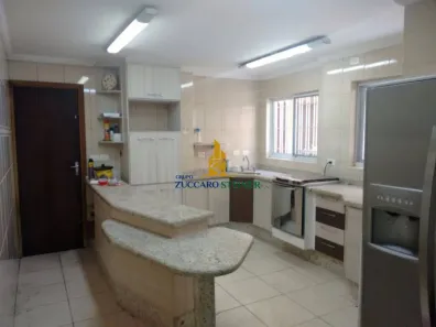 Sobrado com 3 Quartos à venda, 220m² no Vila Zamataro, Guarulhos