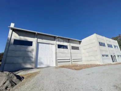 Galpão/Depósito/Armazém para alugar, 1200m² no , Flores da Cunha