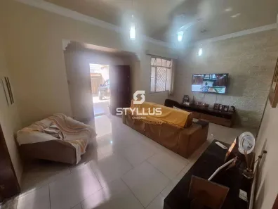 Casa com 3 Quartos à venda, 330m² no Piedade, Rio de Janeiro