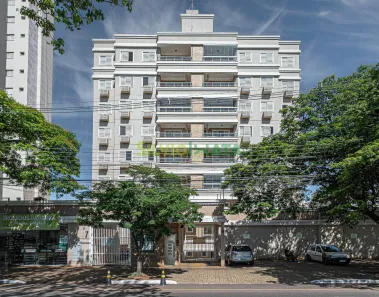 Apartamento com 3 Quartos para alugar, 100m² no Zona 08, Maringá
