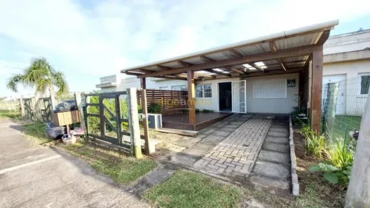 Casa com 2 Quartos à venda, 80m² no Remanso, Xangri-Lá