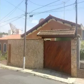 Imóvel Comercial com 3 Quartos à venda, 150m² no Centro, Vinhedo