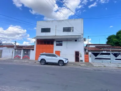 Galpão/Depósito/Armazém com 5 Quartos à venda, 886m² no Ponto Central, Feira de Santana