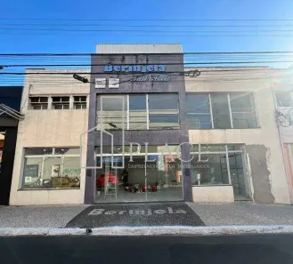 Ponto Comercial para alugar, 250m² no Centro, Marília