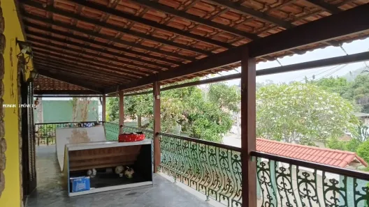 Casa com 3 Quartos à venda, 256m² no Maria Paula, São Gonçalo