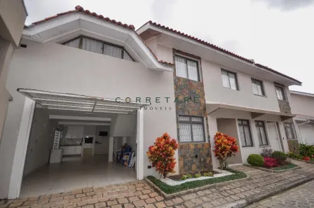 Casa de Condomínio com 3 Quartos à venda, 206m² no Capão Raso, Curitiba