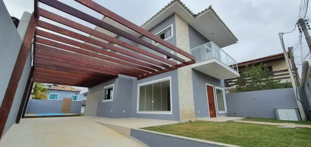 Casa com 4 Quartos à venda, 175m² no Peró, Cabo Frio
