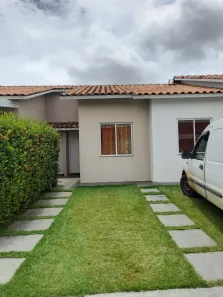 Casa de Condomínio com 2 Quartos à venda, 48m² no Jardim Gardênia, Goiânia