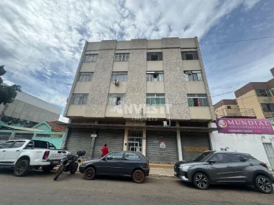 Apartamento com 3 Quartos para alugar, 98m² no Setor Central, Goiânia