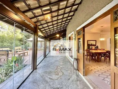 Casa de Condomínio com 4 Quartos para alugar, 355m² no Chácara dos Lagos, Carapicuíba