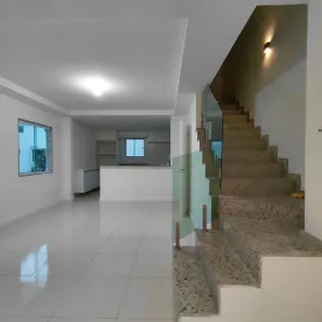 Casa de Condomínio com 4 Quartos para alugar, 140m² no Vargem Grande, Rio de Janeiro