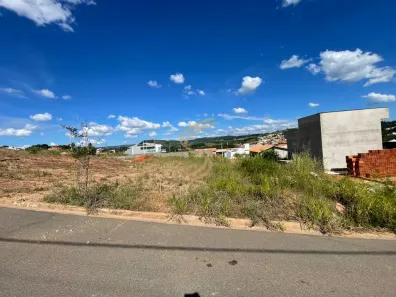 Lote/Terreno à venda, 360m² no Parque Sao Domingos, São José do Rio Pardo