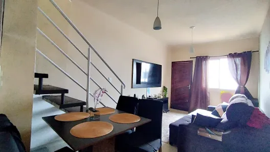 Casa de Condomínio com 2 Quartos à venda, 67m² no Nova Cerejeira, Atibaia