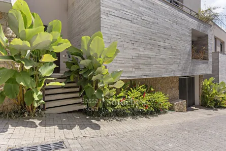 Casa de Condomínio com 4 Quartos à venda, 360m² no Jardim Sílvia (Zona Oeste), São Paulo