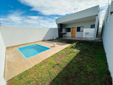 Casa com 3 Quartos à venda, 115m² no Petrópolis, Várzea Grande