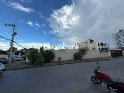 Ponto Comercial para alugar, 720m² no Jardim São Luiz, Montes Claros