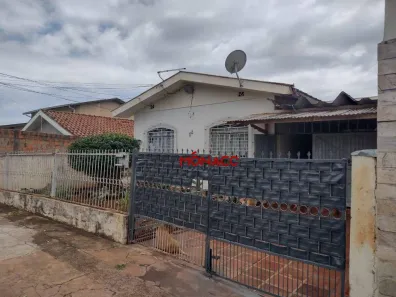Casa com 4 Quartos à venda, 120m² no Bandeirantes, Londrina