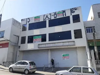 Prédio Residencial para alugar, 660m² no Cocaia, Guarulhos