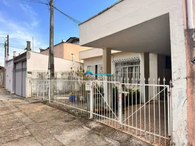 Casa com 3 Quartos à venda, 210m² no Vila Salermo, Jundiaí