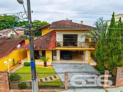 Sobrado com 4 Quartos à venda, 348m² no Costa e Silva, Joinville