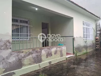 Casa com 5 Quartos à venda, 211m² no Ramos, Rio de Janeiro