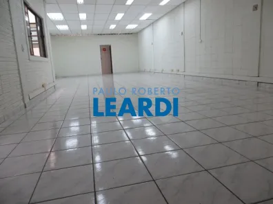 Ponto Comercial para alugar, 240m² no Vila Ipojuca, São Paulo