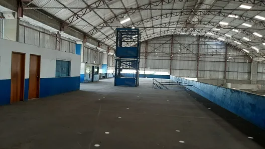 Galpão/Depósito/Armazém para alugar, 2000m² no Pirajá, Salvador