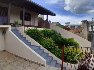 Casa com 2 Quartos à venda, 110m² no Vila Assumpção, Águas de Lindóia