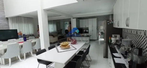 Sobrado com 3 Quartos à venda, 300m² no Jardim Residencial Golden Park, Jacareí