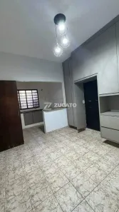 Casa com 2 Quartos para alugar, 330m² no Bom Retiro, Uberaba