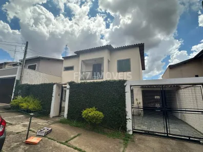 Casa com 3 Quartos à venda, 220m² no Nova Campinas, Campinas