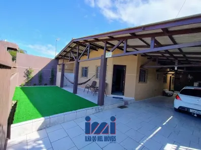 Casa com 5 Quartos à venda, 200m² no Praia de Leste, Pontal do Paraná