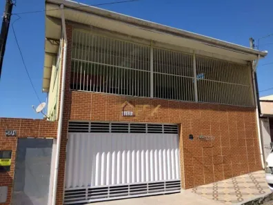 Sobrado com 3 Quartos à venda, 312m² no Jardim América, Taubaté