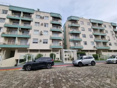 Apartamento com 2 Quartos à venda, 75m² no Balneário, Florianópolis