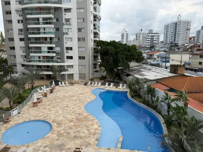 Apartamento com 2 Quartos à venda, 75m² no Barreiros, São José