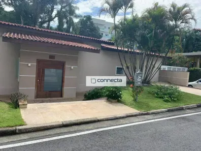Casa com 3 Quartos à venda, 350m² no Arujázinho IV, Arujá